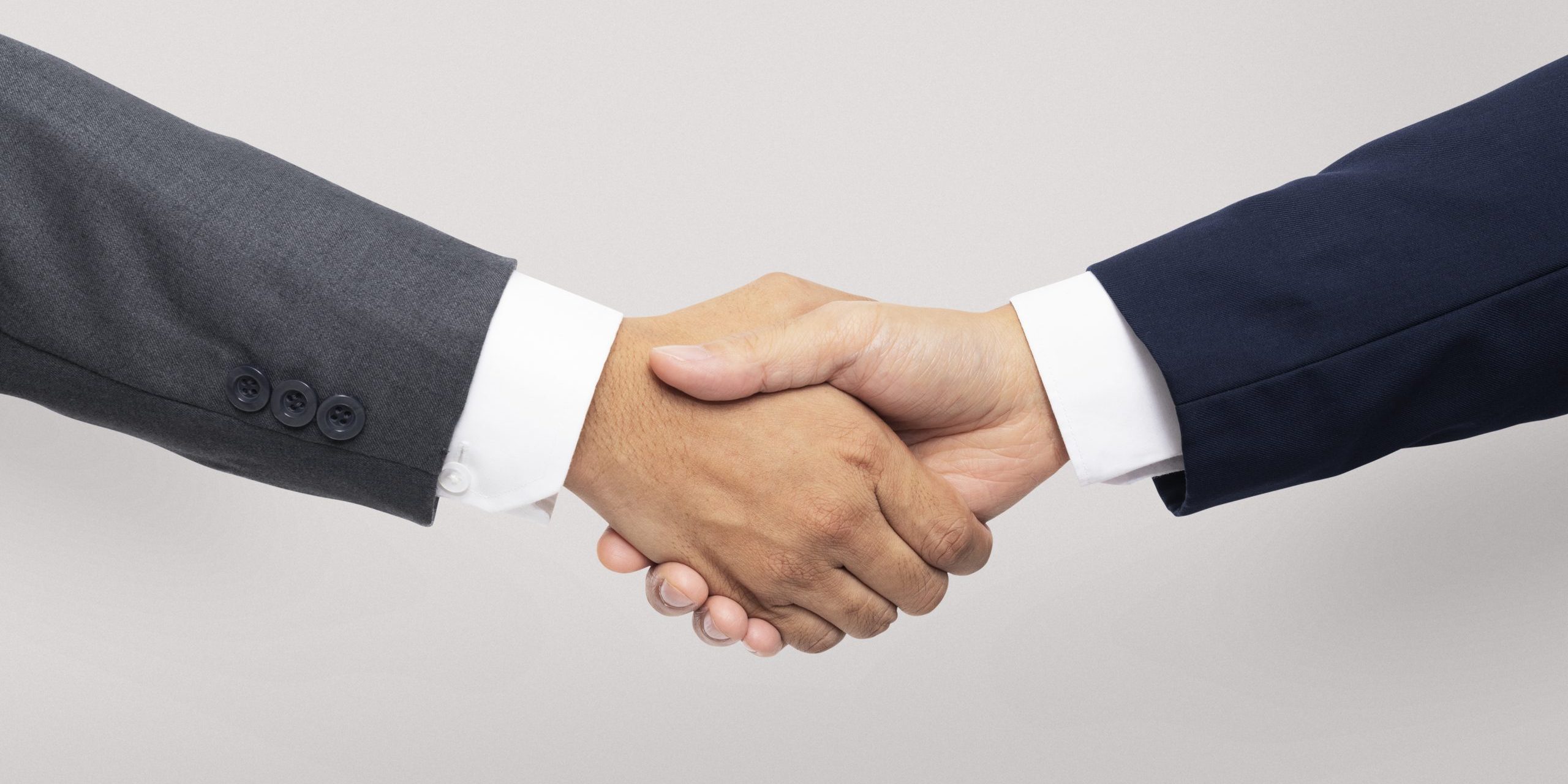 asesoria en almassera-mano