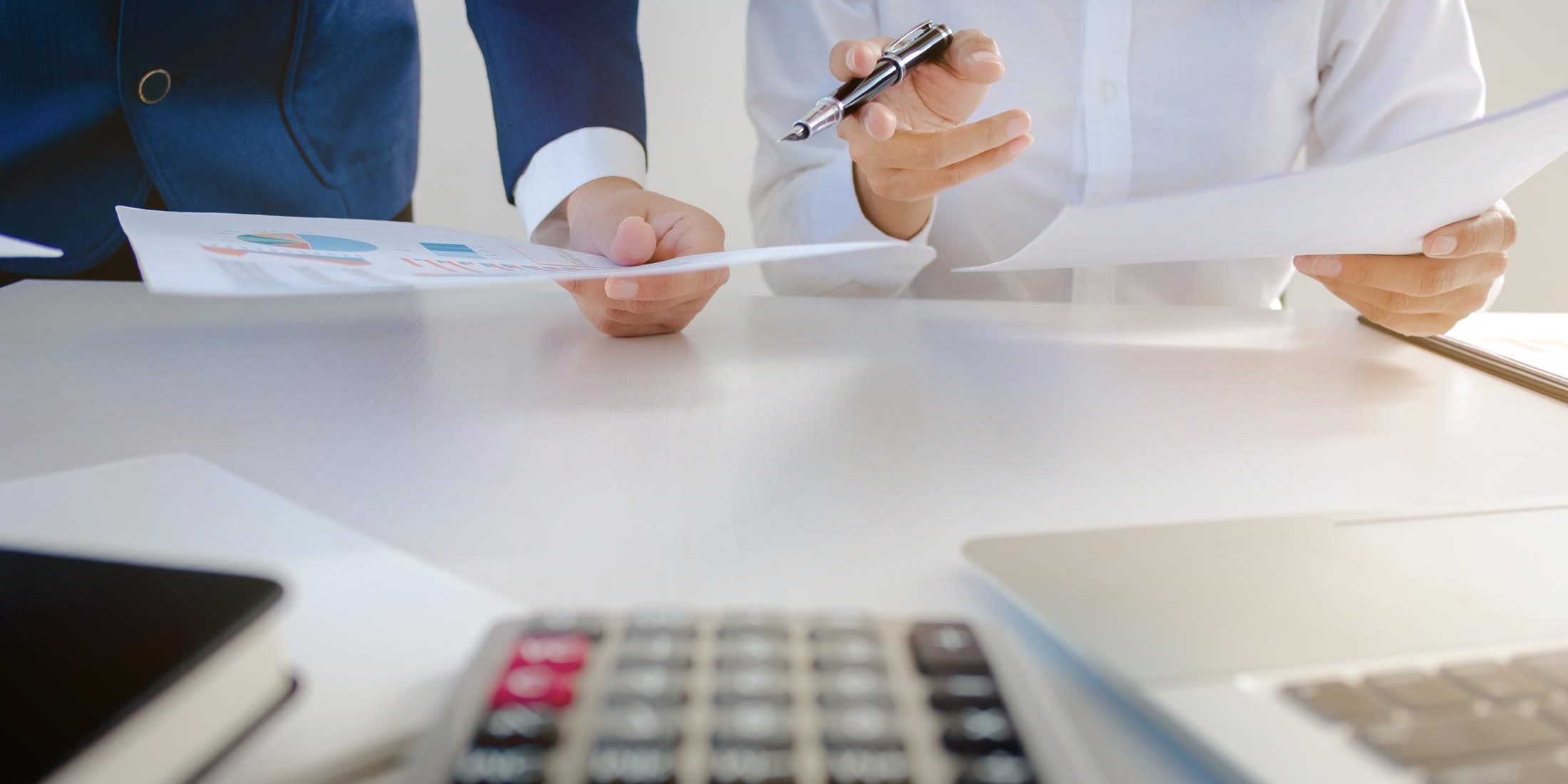 Asesoría fiscal para sociedades en Tavernes Blanques - calculadora